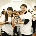 miwaがボランティアにサプライズ登場！東日本大震災や熊本地震で失われた大切な写真約400 枚を修復！「とてもやりがいのある素敵な一日になりました」