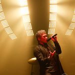 吉川晃司『KIKKAWA KOJI LIVE 2017 “Live is Life”』大盛況の日本武道館公演で声帯ポリープ手術をファンに報告。