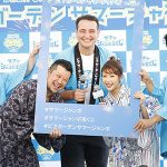 鳴戸親方とケンドーコバヤシ、舟山久美子がジャンボプリンの完食に挑戦!