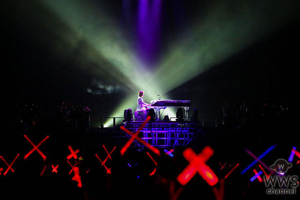 【ライブレポート】X JAPAN が2017年版新生『Tears』を披露！ アコースティックピアノのYOSHIKIと対照的にPATA SUGIZOがヘビーなギターアレンジで1万人のファンを魅了！