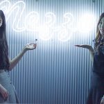 【写真特集】ROZEのMALI、MAHAKAがラグジュアリーなニュースポット『MEZZO』(メゾ) をレポート！美しすぎる大人の魅力でカクテルを堪能！