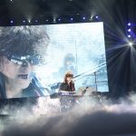 X JAPAN Toshlが『群青の夕暮れ』『Forever Love』を熱唱！関西コレクション2015 SPRING＆SUMMER