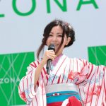 倉木麻衣が浴衣姿でダジャレ連発！？イベントで大ヒット曲『渡月橋 ～君想ふ～』をこの日だけの大合唱！