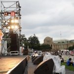 足立佳奈が浴衣姿で『神宮外苑花火大会』の神宮軟式球場でパフォーマンス！