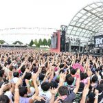 【ライブレポート】ガールズバンド・SILENT SIRENがLAKE STAGEに初登場！夏フェスファッションでキュートなパフォーマンスを披露！