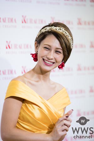 ダレノガレ明美が美しすぎるウエディングドレス姿で魅了！「このまま結婚したい！このまま誰か連れ去ってくれないかな」