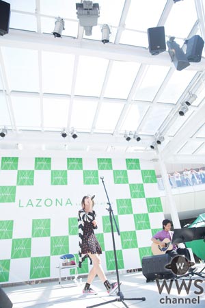 LiSAがニューシングル『だってアタシのヒーロー。』リリースイベント開催！夏休みのラゾーナ川崎が超満員！