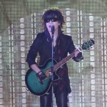 X JAPAN Toshlが『群青の夕暮れ』『Forever Love』を熱唱！関西コレクション2015 SPRING＆SUMMER