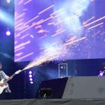 【ライブレポート】「ROCK IN JAPAN FESTIVAL 2017」初日のGRASS STAGEにて朝一番でゴールデンボンバーがまさかのB'zと共演？
