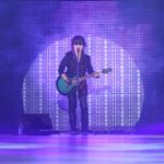 X JAPAN Toshlが『群青の夕暮れ』『Forever Love』を熱唱！関西コレクション2015 SPRING＆SUMMER