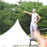 【ライブレポート】「ROCK IN JAPAN FESTIVAL 2017」初日のGRASS STAGEにて朝一番でゴールデンボンバーがまさかのB'zと共演？
