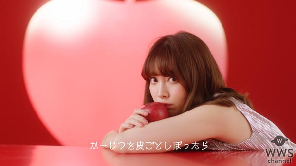 小嶋陽菜がアニメ『ママレード・ボーイ』の主題歌『笑顔に会いたい』の替え歌でAKB48卒業後初の歌声披露！
