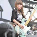 【ライブレポート】ガールズバンド・SILENT SIRENがLAKE STAGEに初登場！夏フェスファッションでキュートなパフォーマンスを披露！