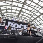 【ライブレポート】ガールズバンド・SILENT SIRENがLAKE STAGEに初登場！夏フェスファッションでキュートなパフォーマンスを披露！