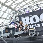 【ライブレポート】ガールズバンド・SILENT SIRENがLAKE STAGEに初登場！夏フェスファッションでキュートなパフォーマンスを披露！