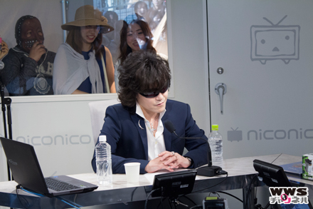 Toshl CRYSTAL ROCKチャンネル開設を記念してToshl(X JAPAN)が池袋のニコニコ本社に登場！