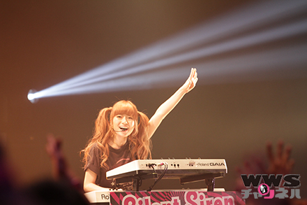 【写真特集】ガールズバンドSilent SirenがAH!YEAH!OH!YEAH!2014で新曲『ラッキーガール』を熱唱！