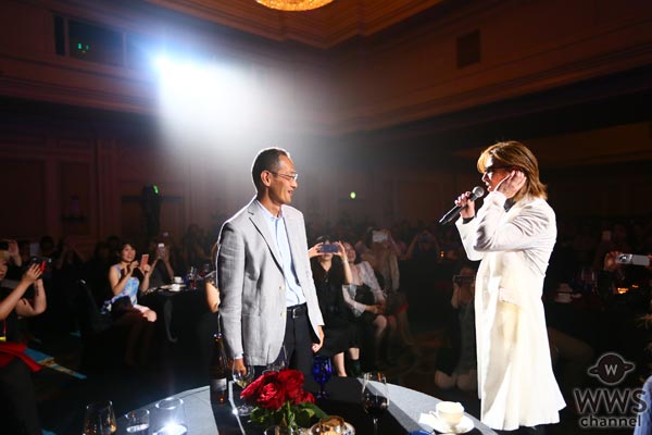 X JAPAN YOSHIKIの日本一豪華なディナーショーが感動の閉幕！手術を乗り越え走り続けるYOSHIKIの奏でるピアノの音色が全観客を魅了！