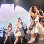【ライブレポート】9人の死んだゾンビと1人のドラキュラでprediaが赤坂ハロウィンに登場！