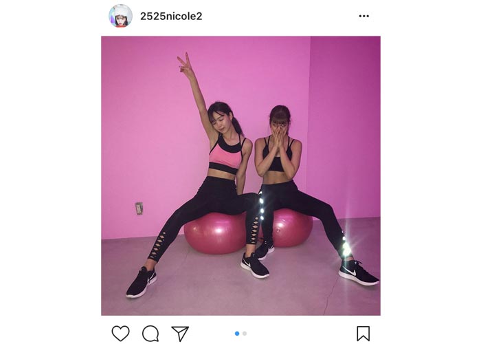 藤田ニコルと紗蘭が美しく鍛え上げられた腹筋を披露した2ショット写真を公開！「2人とも細い！！」と驚きと絶賛の声！