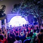 バンドじゃないもん！のデビュー5周年を記念した代々木公園・野外ステージフリーライブに2000名が集結！