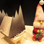 東京・日本橋にある、5つ星を受賞しているホテル『マンダリン オリエンタル 東京』。 2017年11月1日から、1階にある「ザ マンダリン オリエンタル グルメショップ」でクリスマススイーツの予約受付が開始される。