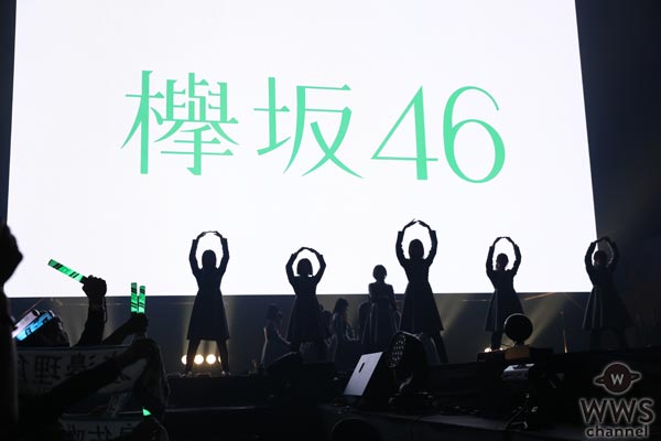 欅坂46がTGC北九州2017に登場！圧巻のパフォーマンスで新曲『風に吹かれても』など披露！