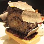 東京・日本橋にある、5つ星を受賞しているホテル『マンダリン オリエンタル 東京』。 2017年11月1日から、1階にある「ザ マンダリン オリエンタル グルメショップ」でクリスマススイーツの予約受付が開始される。
