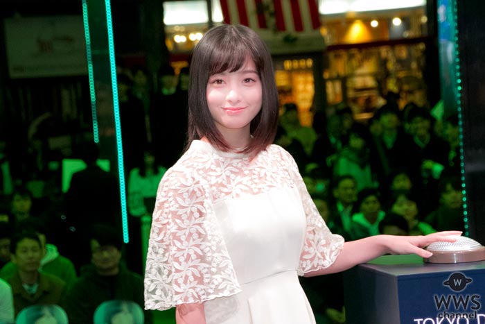 橋本環奈が天使の様な純白の衣装で初のイルミネーション点灯式に挑戦！「まさか自分が出来るとは思ってもみなかった」