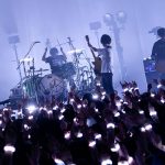 BUMP OF CHICKENの全国ツアー中唯一の東京公演はライブハウス2DAYS！超満員の新木場STUDIO COASTを揺らす！