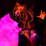 VAMPSが映画『パイレーツ・オブ・カリビアン』仮装で『HALLOWEEN PARTY 2017』2日目に登場！