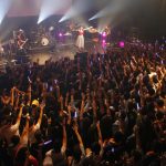 小松未可子が自身のバースデーライブのアンコールで『小松未可子LIVE TOUR「小松の夜のパレード 2018春」』の開催を発表！