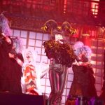 【ライブレポート】きゃりーぱみゅぱみゅが初のハロウィン単独ライブ開催。日本のお化け屋敷をステージにダンスバトルを展開？