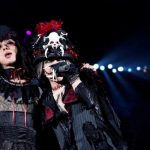 HYDE、清春、kyo（D’ERLANGER）の豪華共演！VAMPS主宰『HALLOWEEN PARTY 2017』初日はロック史に残る夢のステージ！