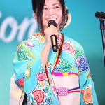 倉木麻衣が和のテイストの着物姿で羽田空港点灯式に登場！