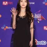 TWICEがカラフルな衣装で「2017 MAMA in Japan」レッドカーペットに登場！AKB48柏木由紀「個人的に TWICE のみなさんに会いたいです。」