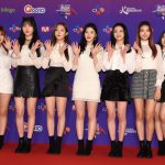TWICEがカラフルな衣装で「2017 MAMA in Japan」レッドカーペットに登場！AKB48柏木由紀「個人的に TWICE のみなさんに会いたいです。」
