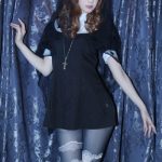【写真特集】可愛すぎるコスプレイヤー達がセクシーなサンタ衣装やシスター、私服の肩出しコーデまで披露！＜KB撮影会＞