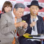 USA、TETSUYA、ShizukaとDANCE EARTH PARTYの3人が『ふるさと祭り東京2018』のナビゲーターに勢揃い！ご当地食材の試食で満面の笑み！