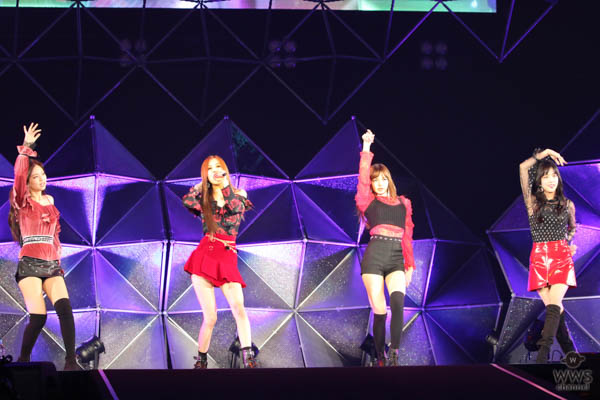 韓国の次世代ガールズグループ・BLACKPINKがオールナイトニッポン50周年イベントにトリで出演！デビュー曲『BOOMBAYAH』など全４曲を激しいダンスパフォーマンスで披露！「みなさんの反応がアツくて、寒さも忘れるぐらいです！」