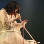 【ライブレポート】大森靖子がCOUNTDOWN JAPAN 17/18の2日目に登場！ 心にグサリと刺さる曲とメッセージで力強いステージを展開。