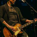 【ライブレポート】吉川晃司がツアー・ファイナルをオリンピック会場・武蔵野の森で2days開催！骨太な男っぽい歌声で18,000人を魅了！