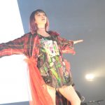 【ライブレポート】LiSA がCOUNTDOWN JAPAN 17/18で1年を締めくくる！「2017年ラスト楽しめますように。最高に楽しんでいきましょう！」