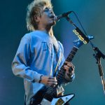10-FEETがCOUNTDOWN JAPAN 17/18の2日目、EARTH STAGEのトリで登場！ 東京スカパラとのコラボ含め、持ち時間を目一杯使って届けた曲数は、まさかの全12曲！