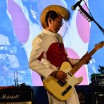 【ライブレポート】氣志團「お前らにとってお年玉的存在」EARTH STAGEのトリで新年GIG！ COUNTDOWN JAPAN 17/18で『One Night Carnival』や他アーティスト風アレンジ曲も披露！