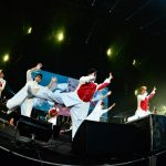 【ライブレポート】氣志團「お前らにとってお年玉的存在」EARTH STAGEのトリで新年GIG！ COUNTDOWN JAPAN 17/18で『One Night Carnival』や他アーティスト風アレンジ曲も披露！