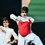 【ライブレポート】氣志團「お前らにとってお年玉的存在」EARTH STAGEのトリで新年GIG！ COUNTDOWN JAPAN 17/18で『One Night Carnival』や他アーティスト風アレンジ曲も披露！