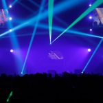DOBERMAN INFINITY、東京オートサロン2018でアゲアゲナンバー豪華7曲披露！ 「今年はドーベルマン・戌年！」「大切な人を助手席に乗せて聴いてください」