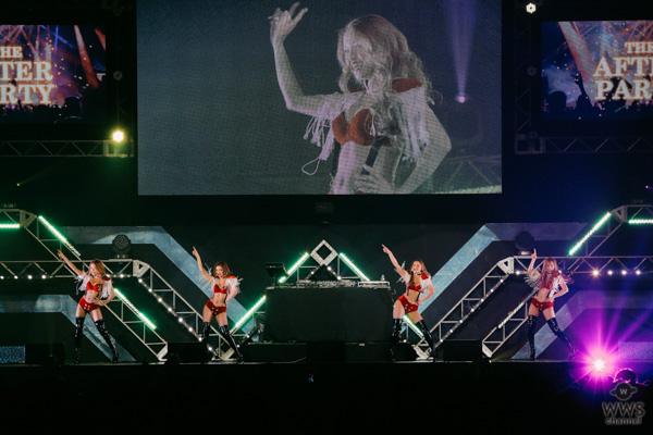 東京オートサロン2018に、TeamK from CYBERJAPANが登場！ デビュー曲『Super Girl』を含む計4曲をセクシー衣装で披露！
