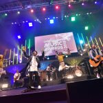 【ライブレポート】 あの名曲をゆずが熱唱！副賞は巨大花束とあずきバー！？ ＜SPACE SHOWER MUSIC AWARDS 2018＞